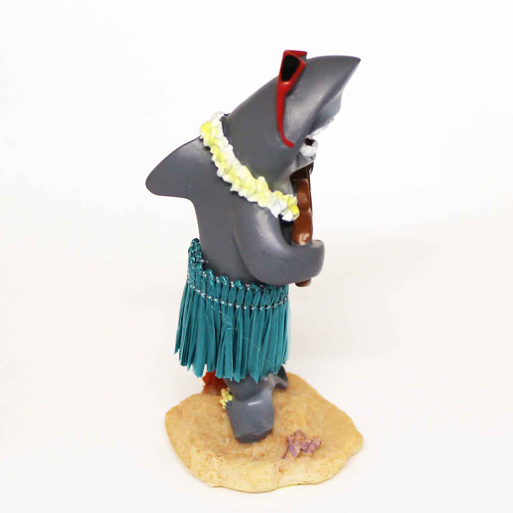 Miniature Dashboard Dolls - Shark Ukulele^CeApi^CeA^l`
