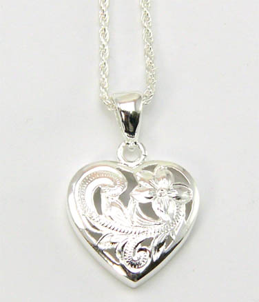 yMokuleia JewelryzVo[y_g^S/S Heart Cutout Pendant@{bNX`F[t^nCAWG[^Vo[^Vo[lbNXEy_g